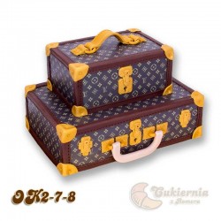 Tort w kształcie walizki Louis Vuitton