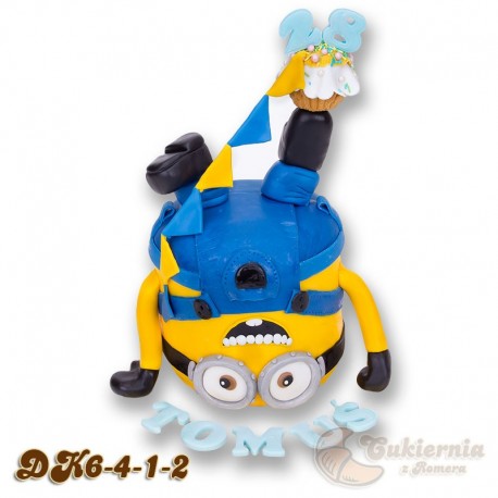 Tort w kształcie Minionka